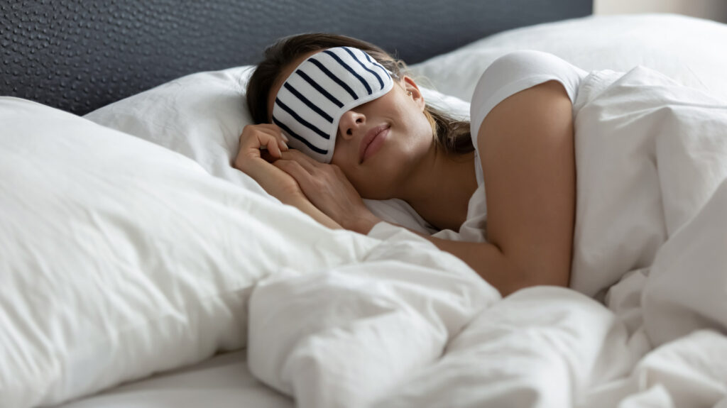 Stylish,Nightwear.,Comfy,Sleeping,Mask,Helping,Young,Woman,Tourist,Traveler